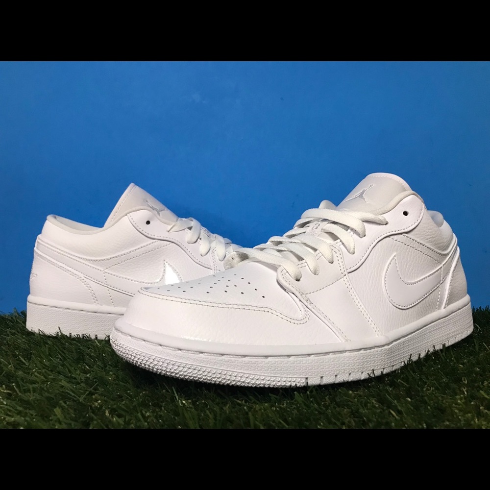 Nike Air Jordan 1 Low Triple White Fog Grey